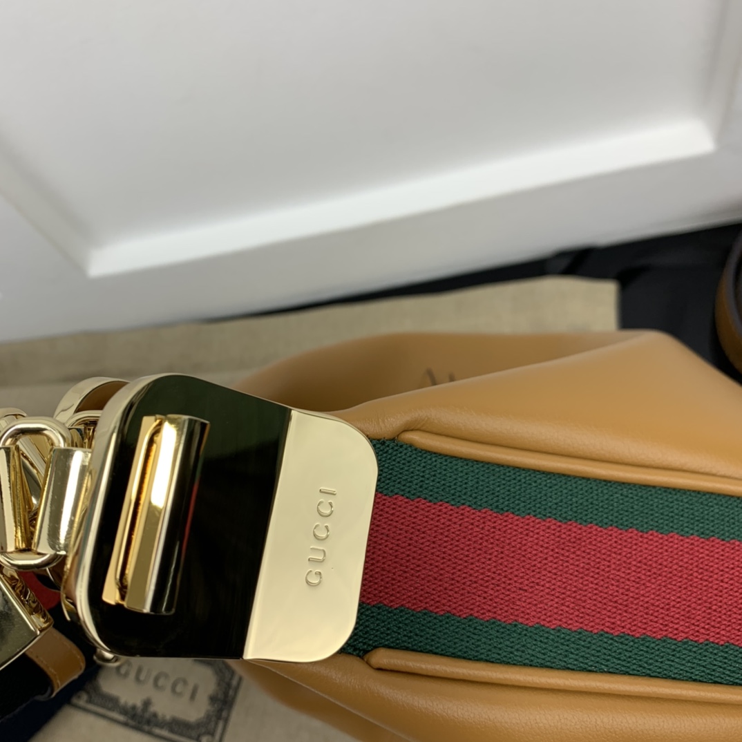 Gucci Hobo Bags